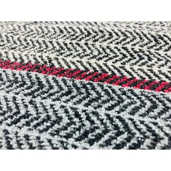 1 Cecil Saydah Hand towel 1970s Black Red Grey European Collection Cotton Arrows - Picture 4 of 6